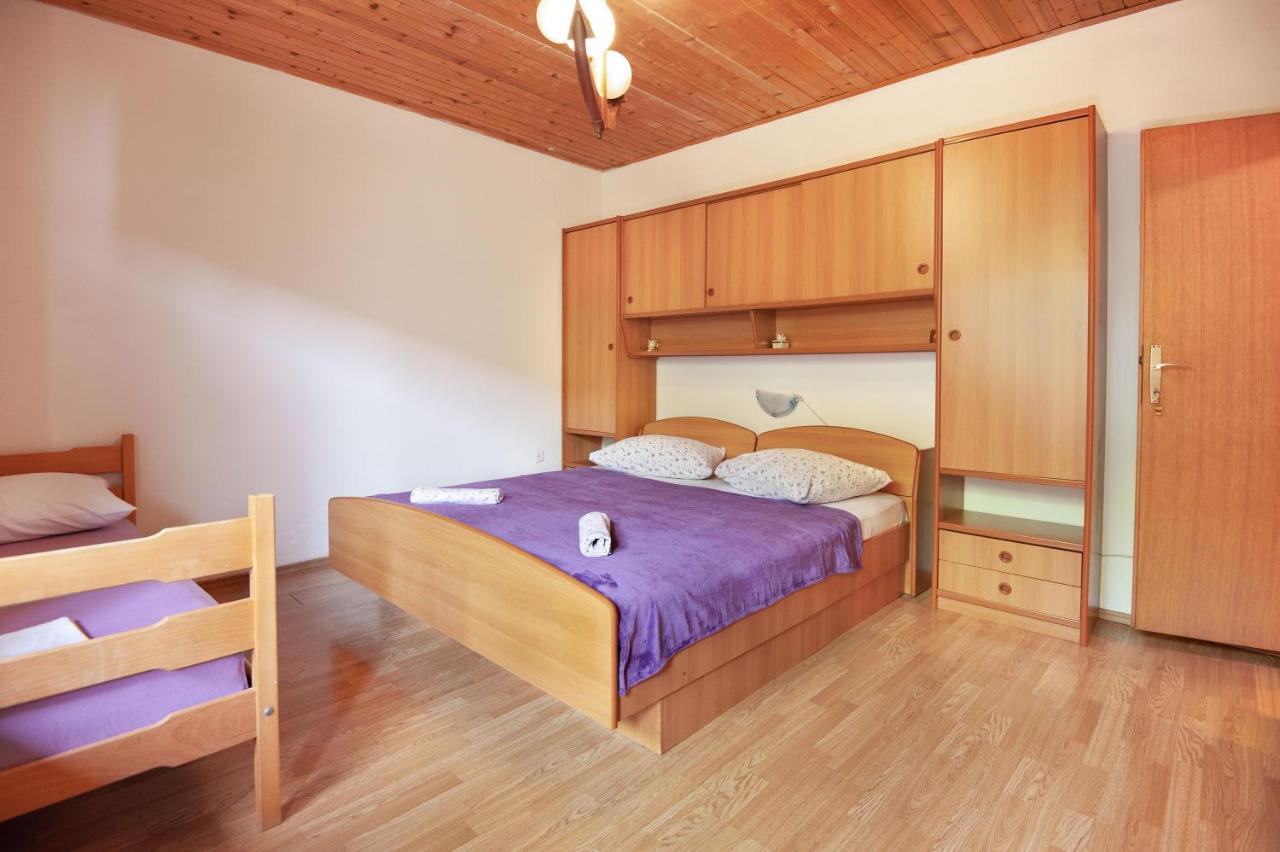 Apartments Lile Brela Εξωτερικό φωτογραφία